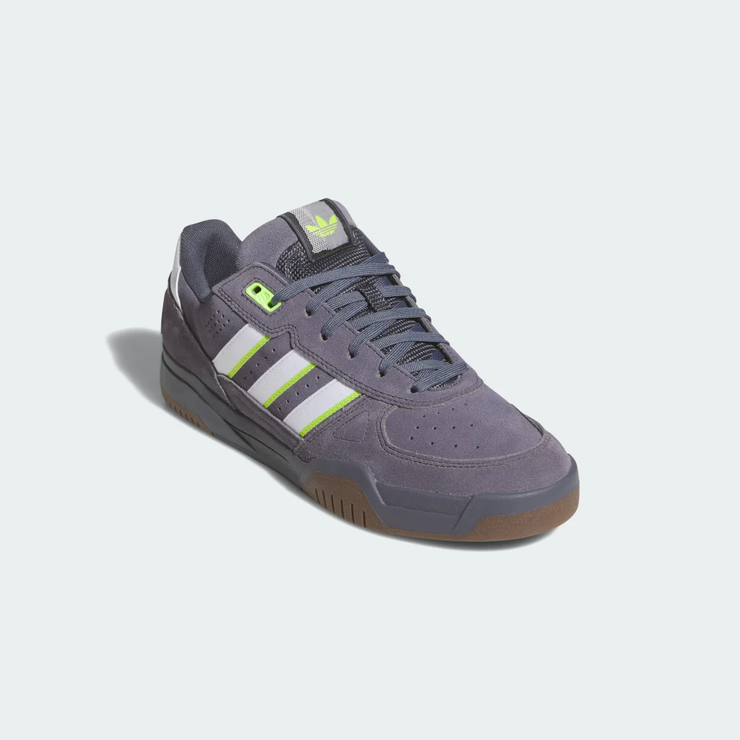 Detalle de Zapatilla TEKKIRA CUP de Adidas, color Gris