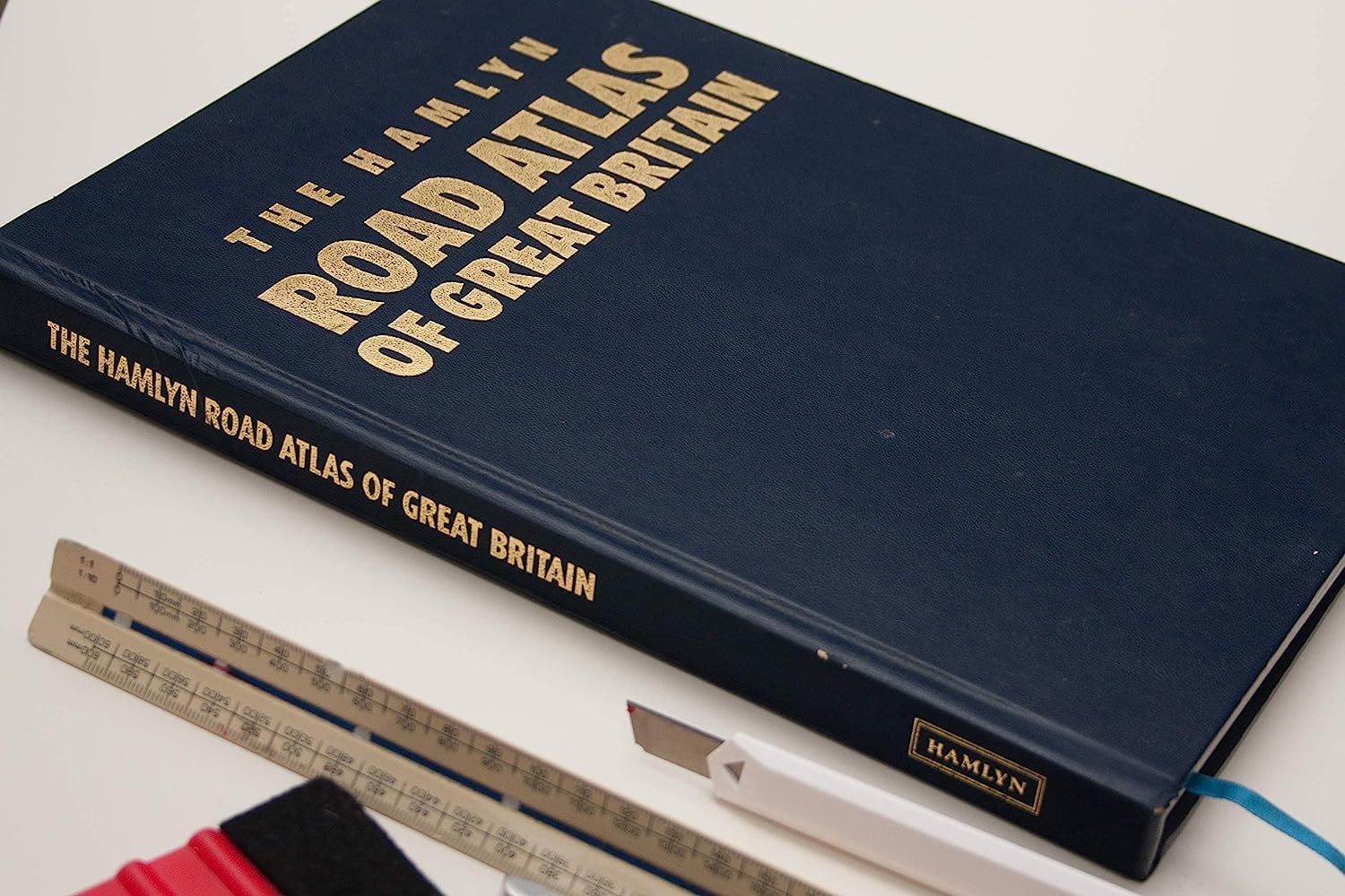 Thumbnail 3 de d-c-fix film pour fenêtre anti-regard Clair comme de l’eau de roche Scintillant (67,5 cm x 2 m) – film adhésif occultant décoratif