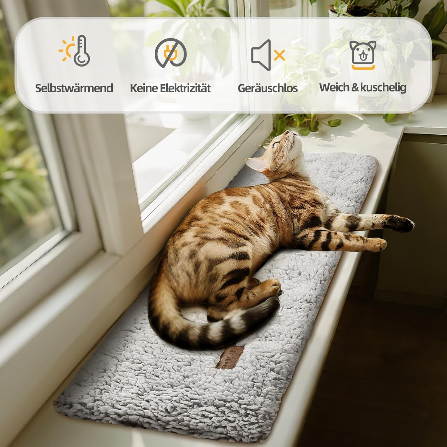 Detalle de Mora Pets Katzen Fensterliege: Selbstwärmende Katzendecke für Fensterbank, rutschfest, waschbar 90 x 28 cm