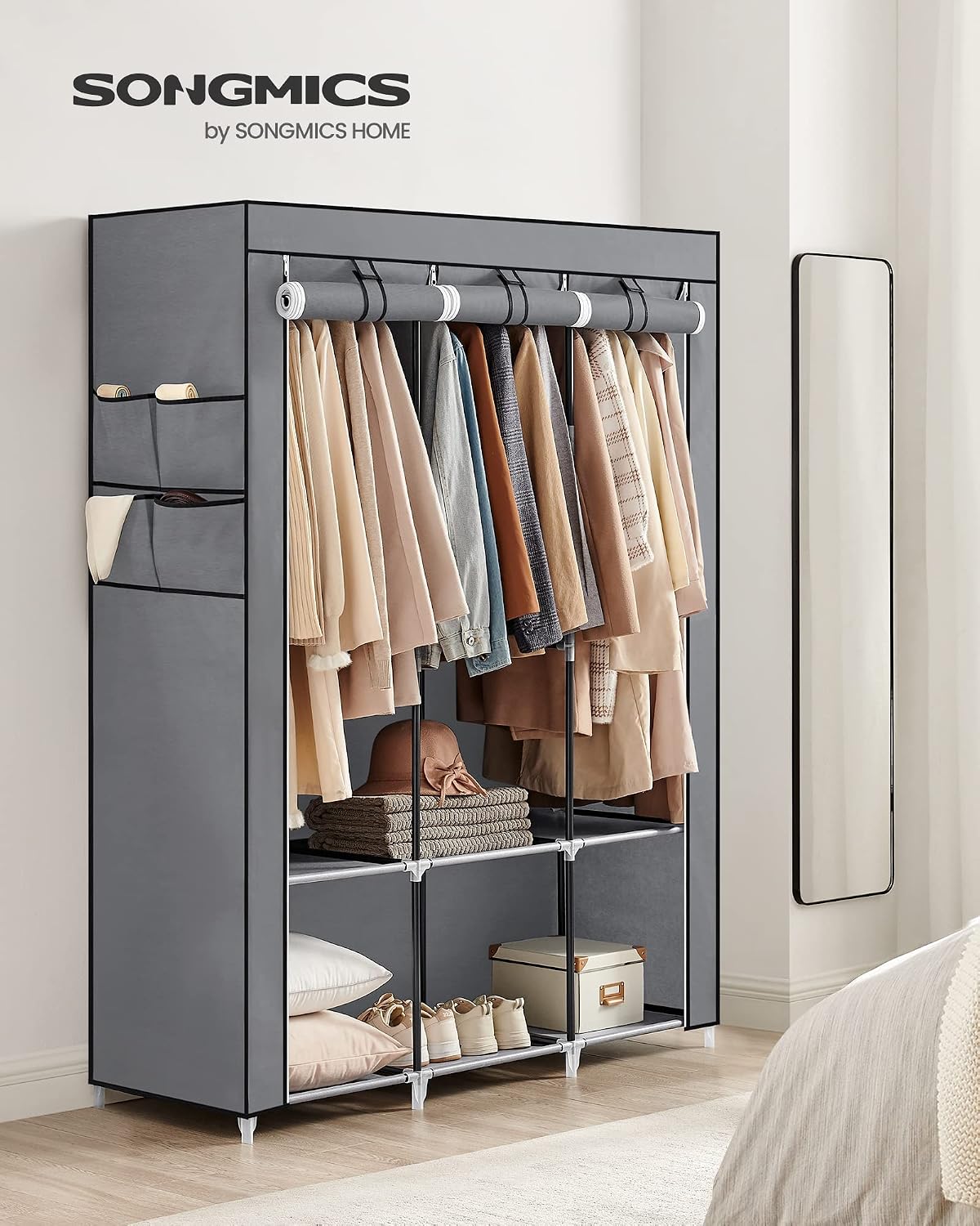 Detalle 2 de SONGMICS RYG092G02 portable wardrobe 130x45x167 cm