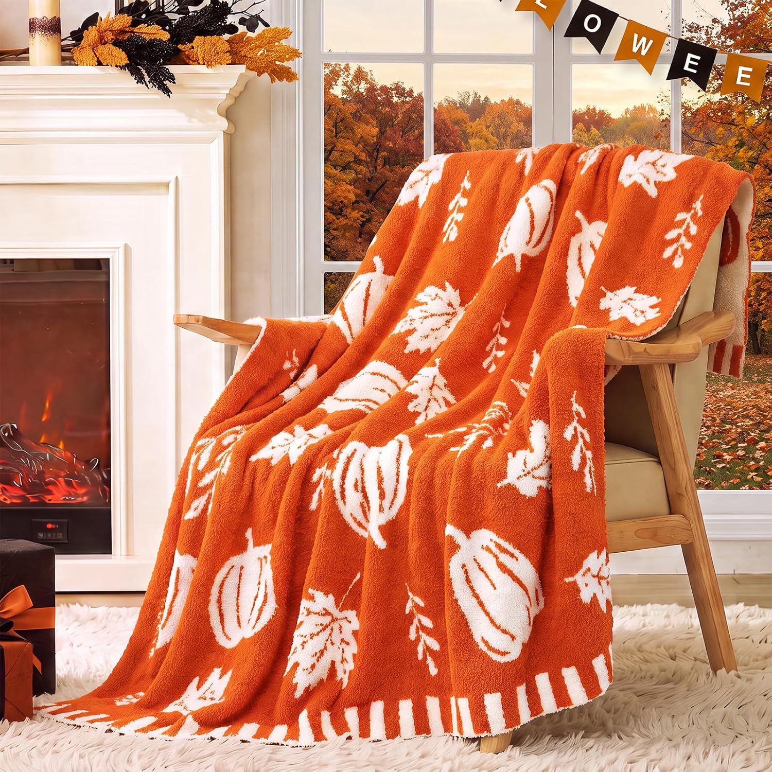 Thumbnail 6 de Snuggle Sac Halloween Throw Blanket, 50 x 60-Inch Microfiber Ghost Design