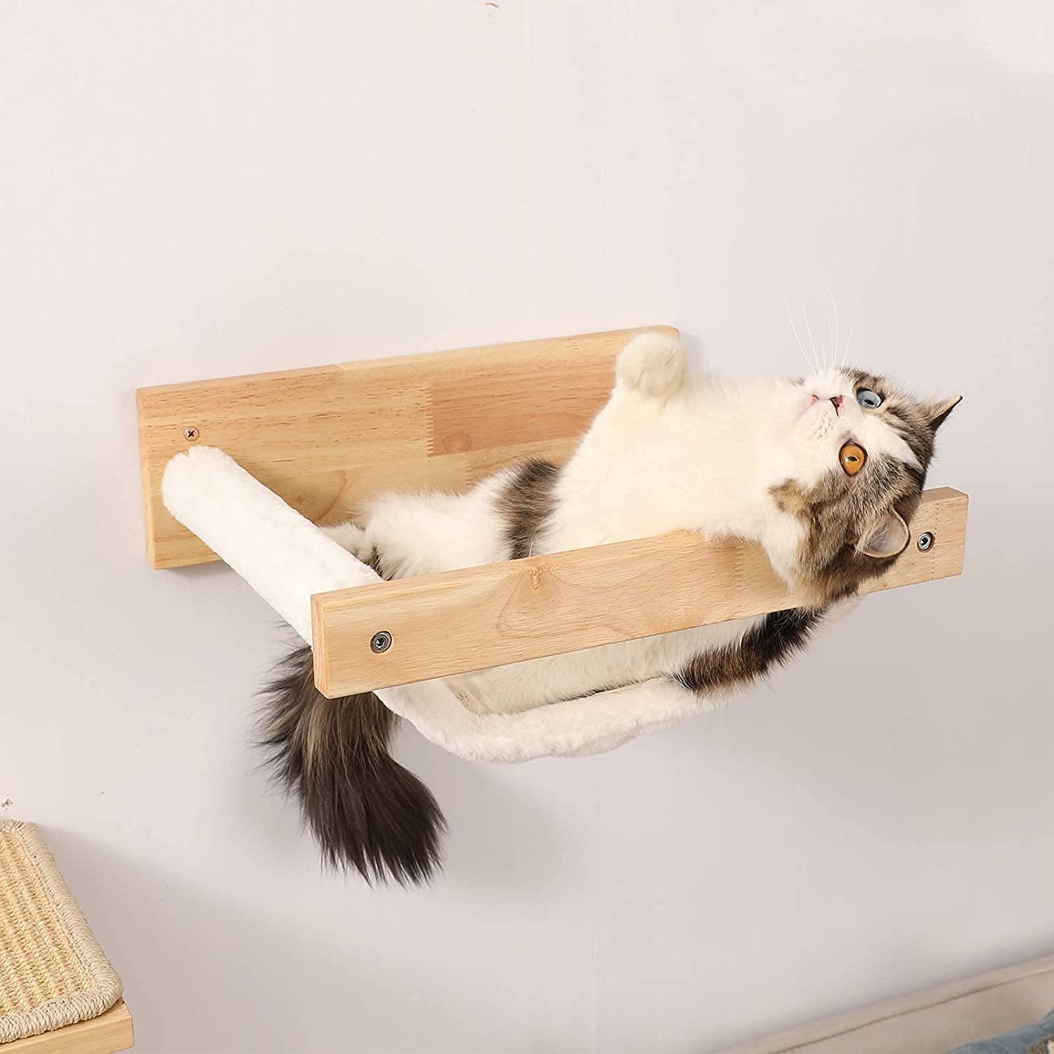 Detalle 2 de FUKUMARU Kletterwand Katzen – großes Katzenregal zur Wandmontage aus Gummibaumholz (bis 18 kg)
