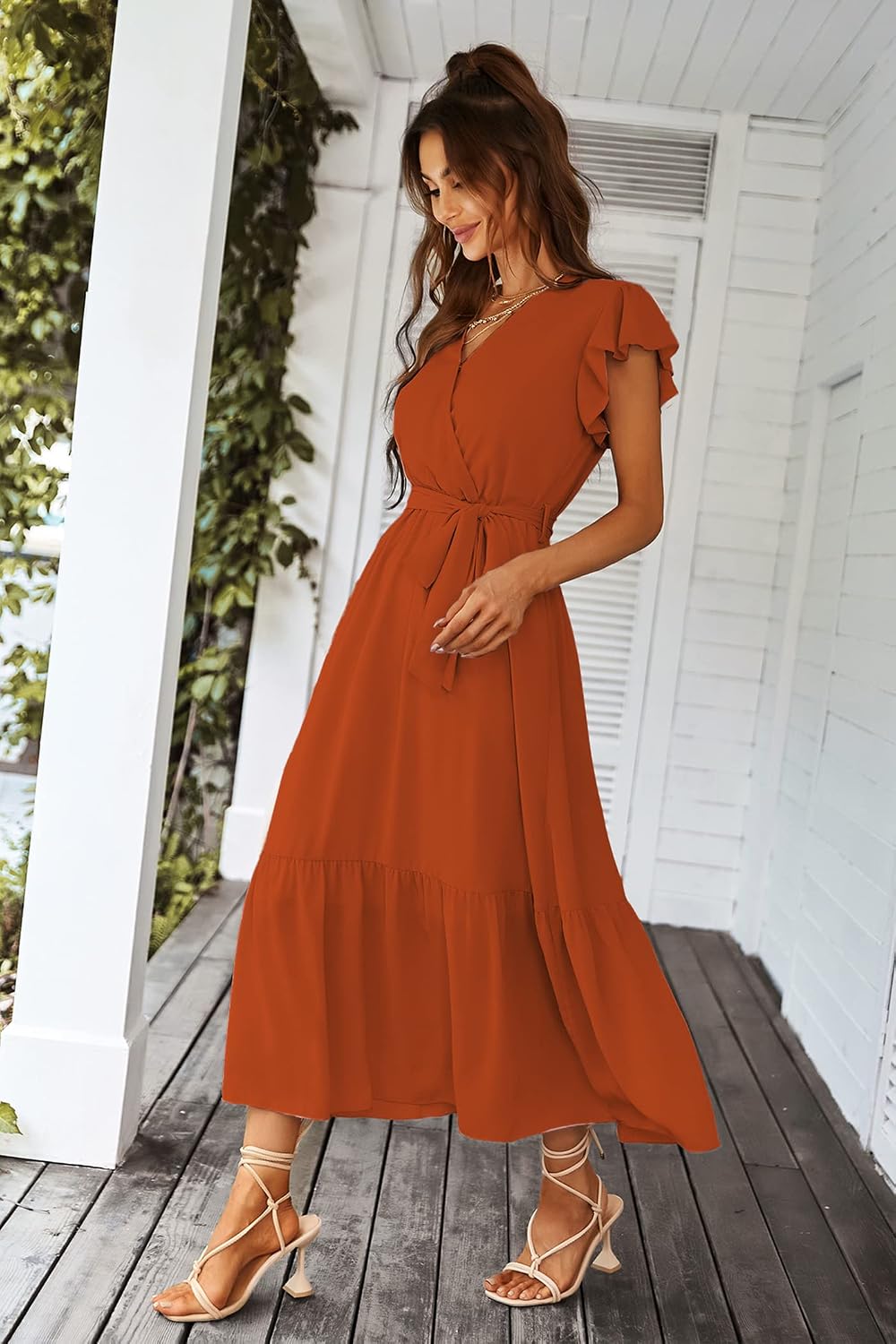 Detalle 2 de PRETTYGARDEN Women's Summer Floral Boho Maxi Dress - Wrap V-Neck, Ruffle Hem, Short Sleeves