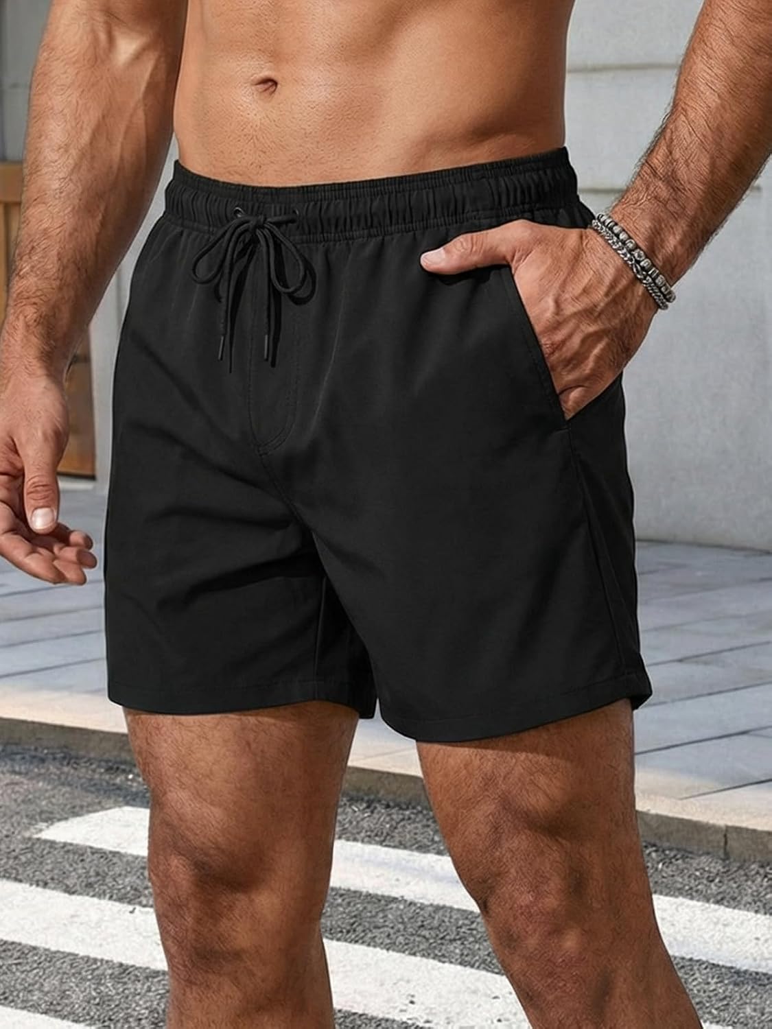 Detalle 2 de Runcati Men's Quick-Drying Swimming Trunks with Mesh Lining and Zip Pocket