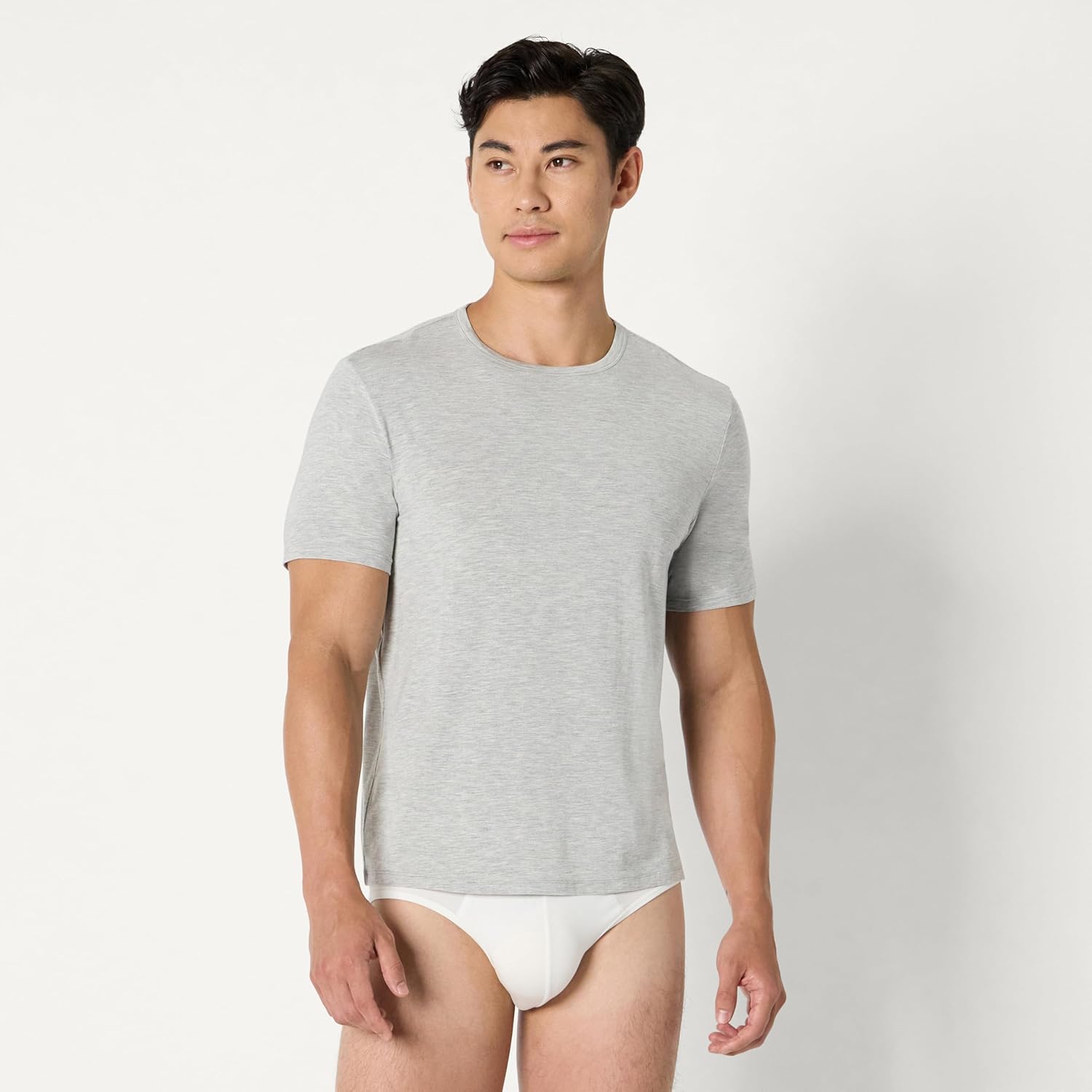 Thumbnail 4 de Amazon Essentials Herren Kurzärmeliges Unterhemd aus superweichem Modal (Slim Fit)