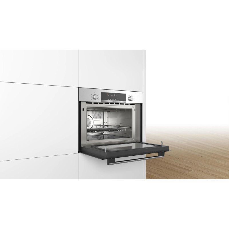 Detalle de Microondas Bosch Serie 6 CMA585GS1 44L 900W combinado integrado con display LCD