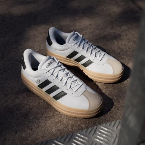 Detalle de adidas VL Court Bold Shoes