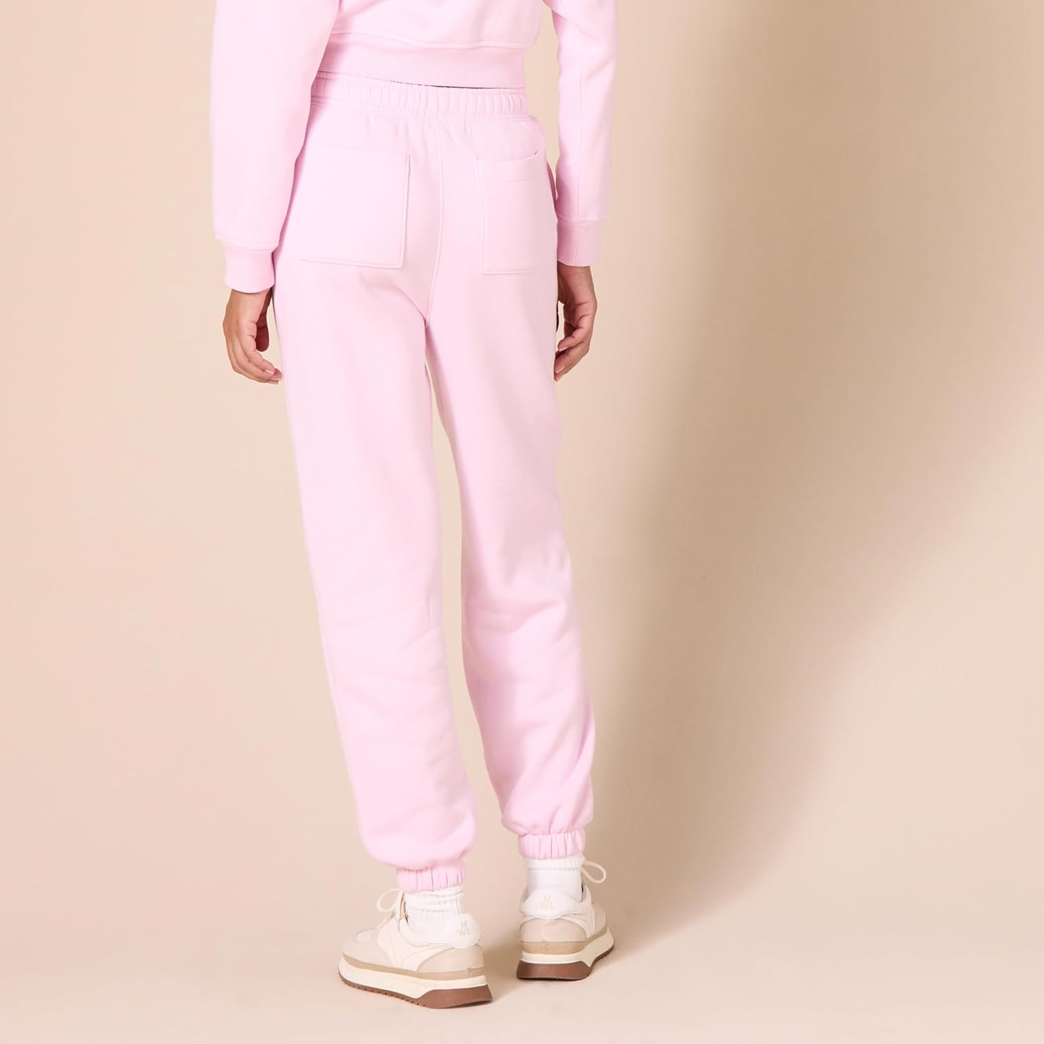 Thumbnail 1 de Amazon Essentials Damen Jogginghose mit Hoher Taille in Übergröße – Entspannt, warm und praktisch
