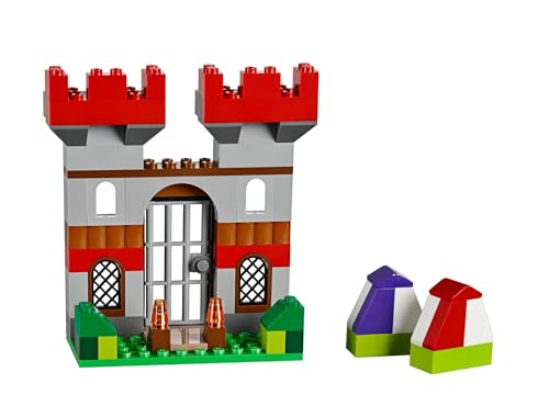 Thumbnail 6 de LEGO Classic Large Creative Brick Box 10698 Review: Is It Worth It for Open-Ended Building Fun?