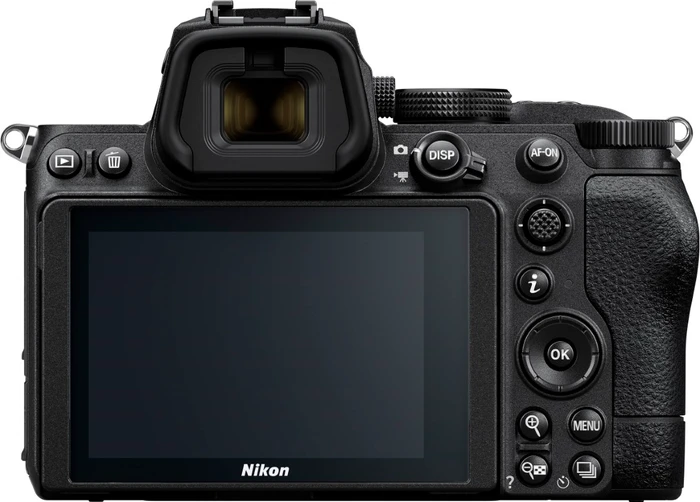 Detalle 2 de Nikon Z5 + FTZ II