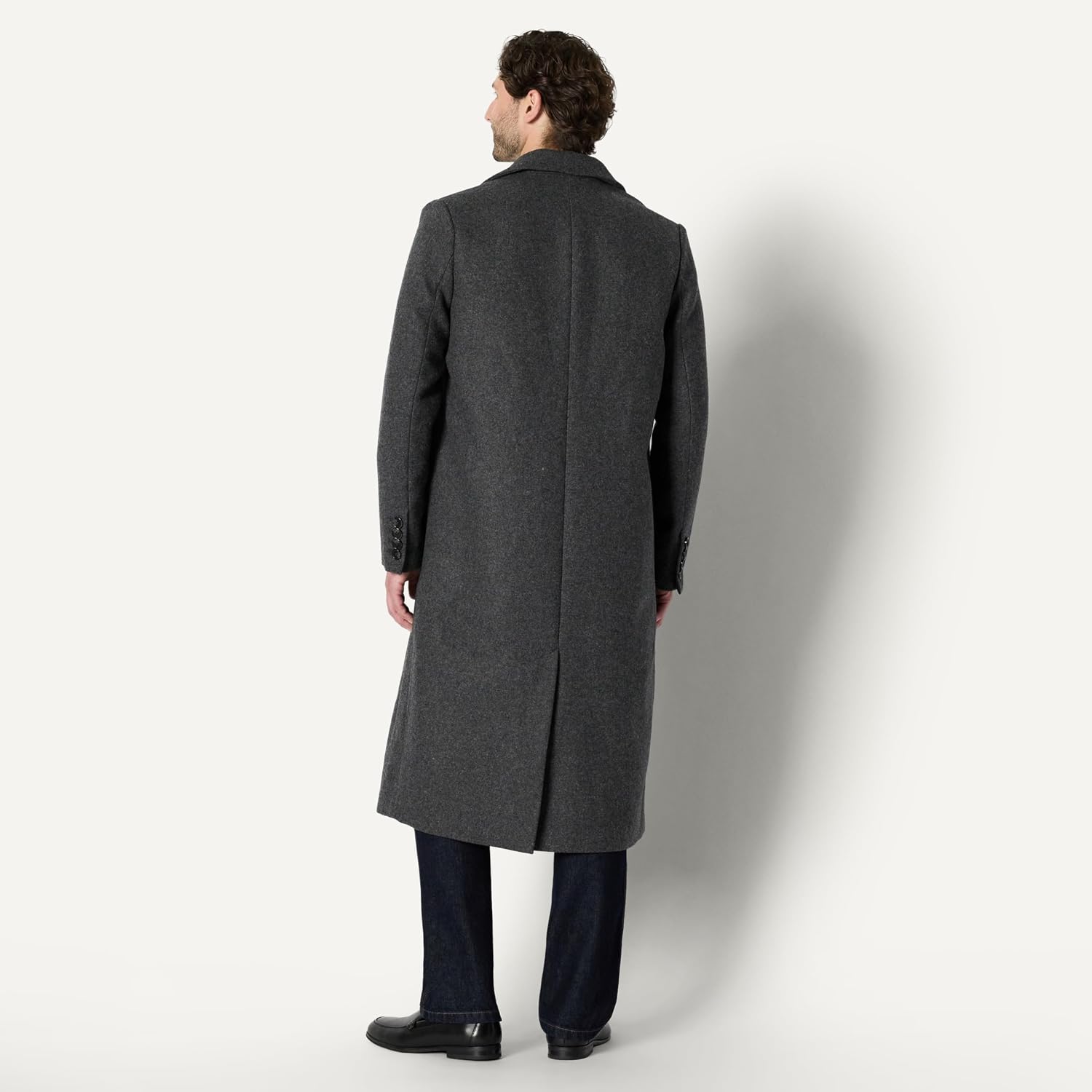 Detalle de Amazon Essentials Topcoat 121,9 cm