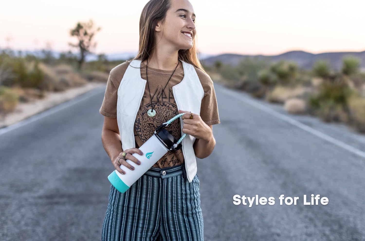Thumbnail 3 de HYDRO CELL Stainless Steel Insulated Water Bottle (24oz, White) with Straw
