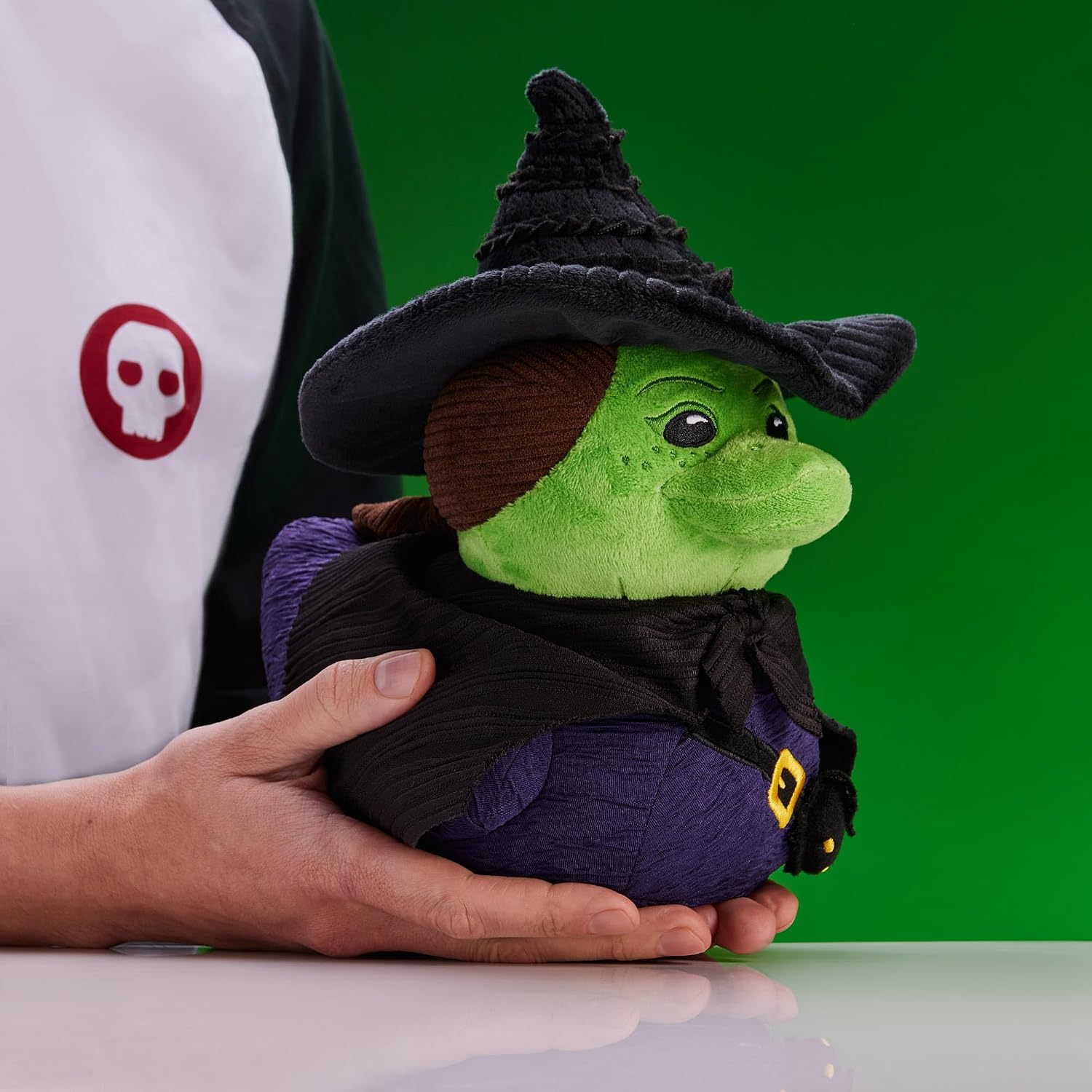 Detalle de TUBBZ Plüsch Wicked for Good – Elphaba Thropp Plüschfigur (ca. 23 cm) zum Kuscheln und Sammeln