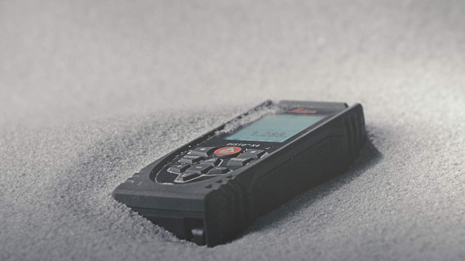 Detalle de Leica DISTO X4 – dalmierz laserowy IP65 z Bluetooth i kamerą celowniczą