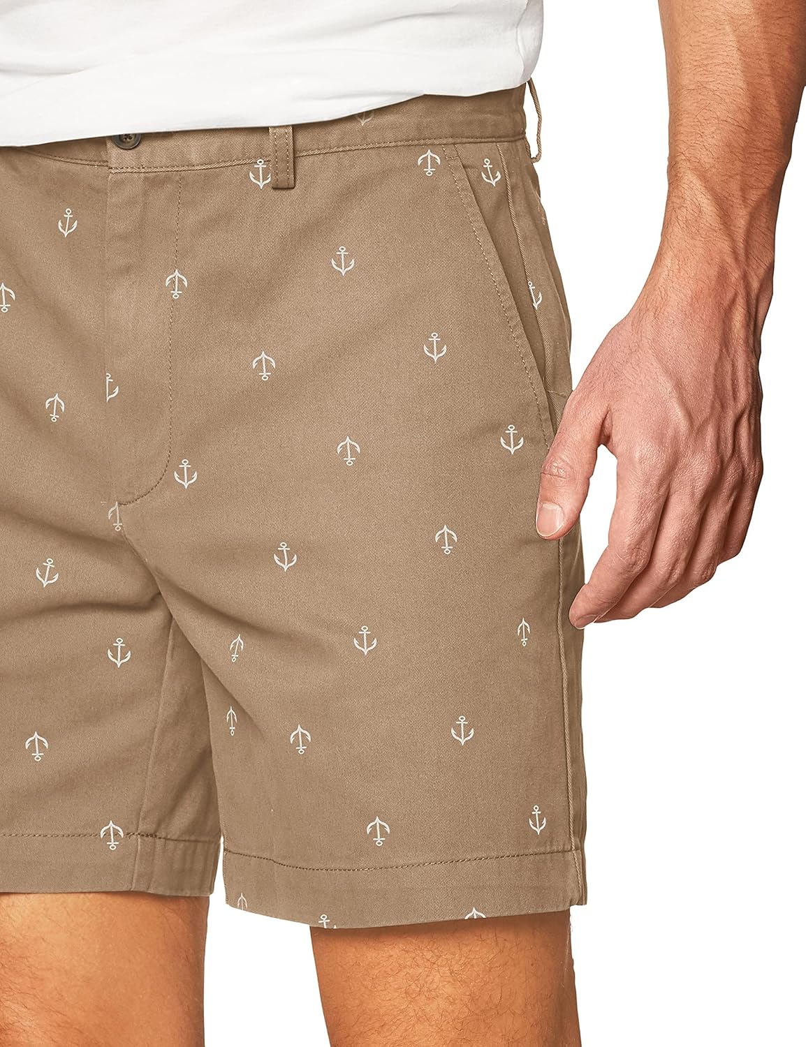 Detalle de Amazon Essentials Men's Classic-Fit 7" (18 cm) Chino Shorts