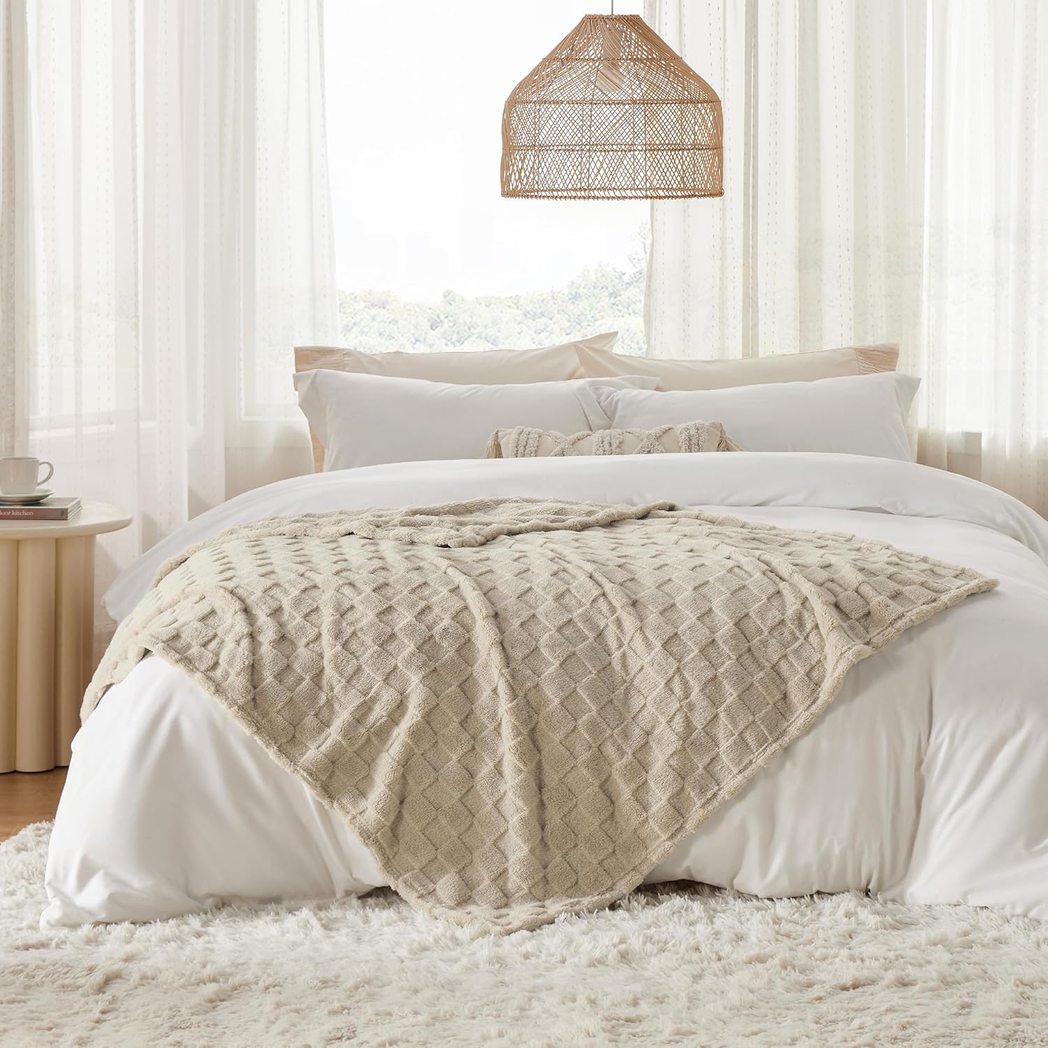 Thumbnail 6 de Bedsure Fleece Throw Blanket for Bed – Soft, Cosy Checkered Sherpa Throw (Beige, 150x200 cm)