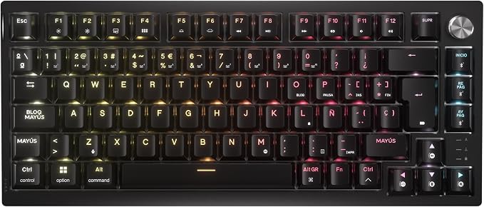 Detalle de Corsair K65 Plus Wireless – Teclado Mecánico RGB 75%