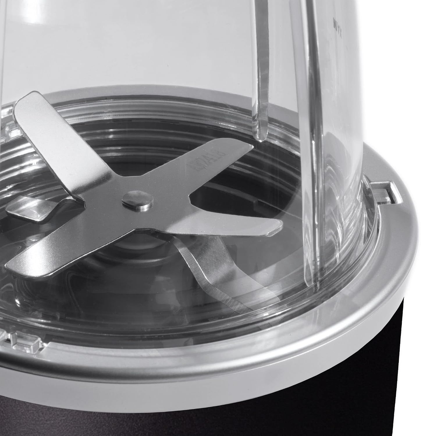 Detalle de NutriBullet Pro+ 1200 Watt Personal Blender with Pulse Function (Matte Black)