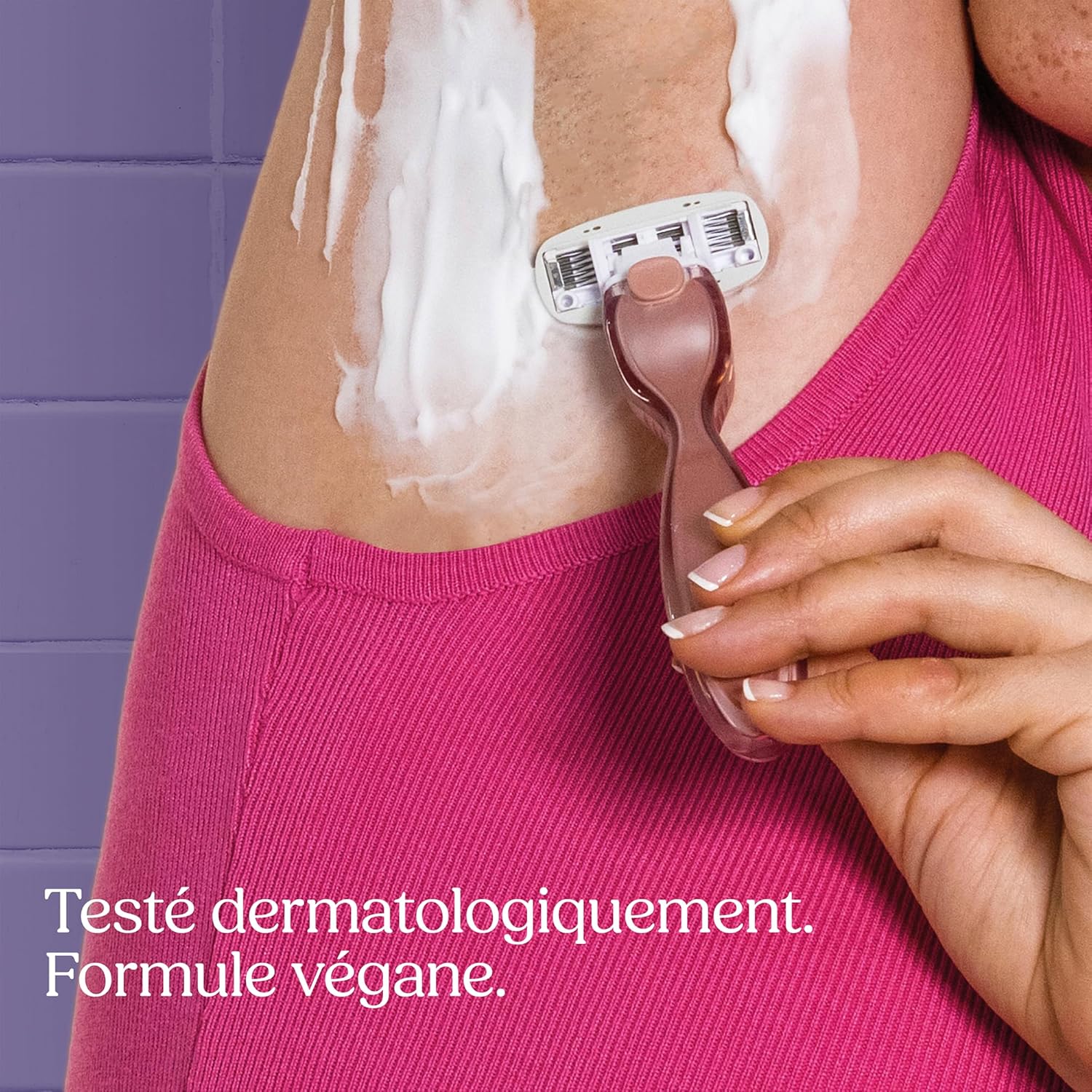 Detalle de Wilkinson Sword Intuition Complete Care — rasoir féminin avec sérum Hydra-Boost et 6 recharges