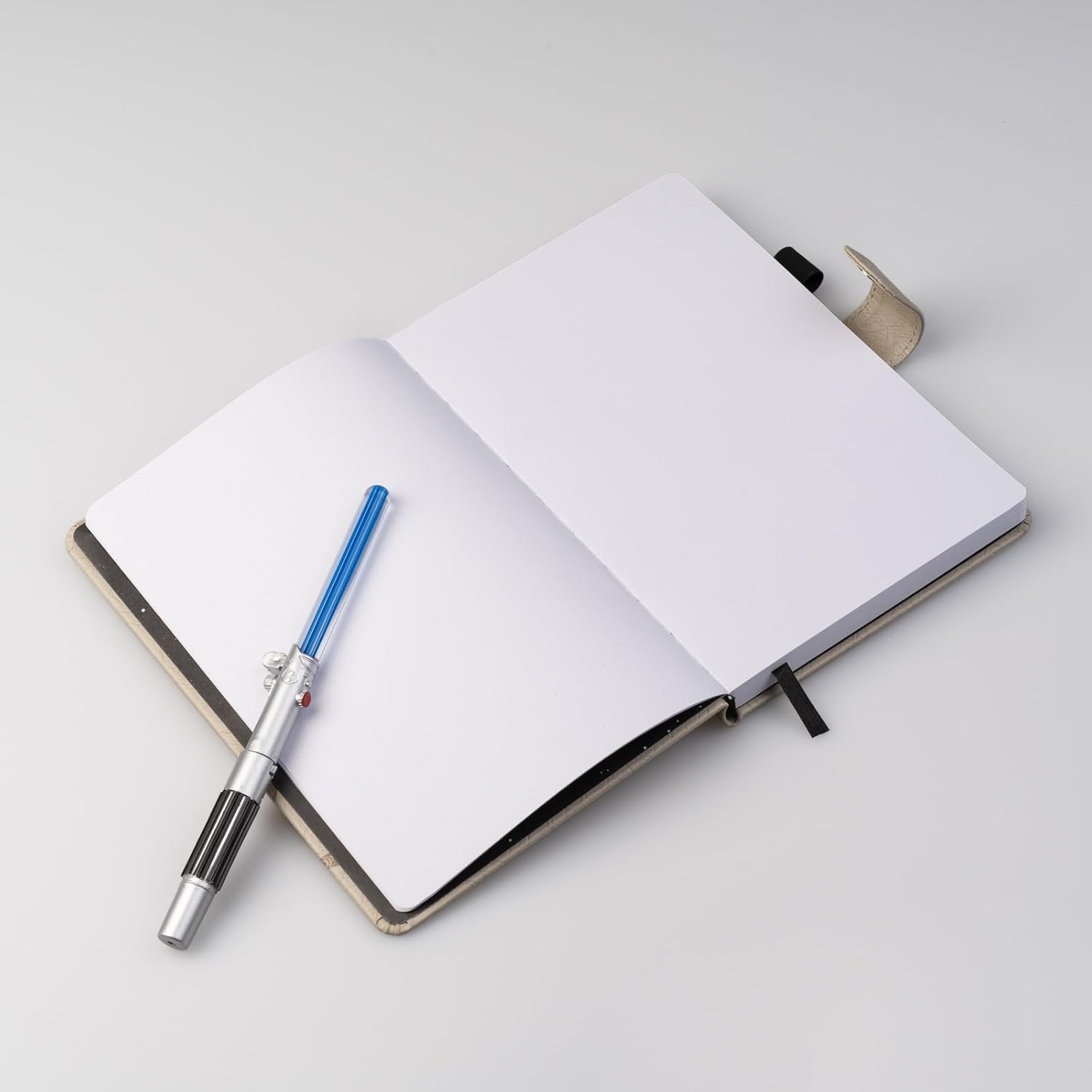 Thumbnail 2 de Grupo Erik - Carnet de notes Star Wars avec Stylo Luke Skywalker – format A5, 192 pages