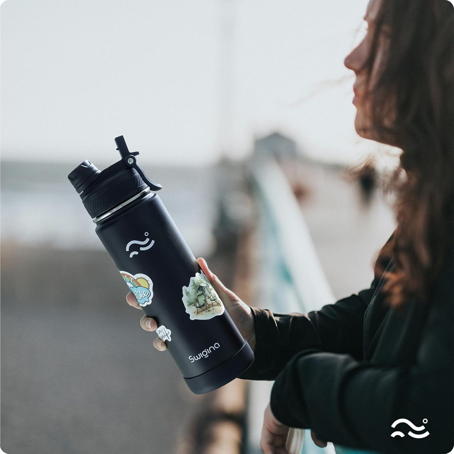Thumbnail 5 de Swigina 24 oz Insulated Water Bottle with Silicone Boot and 2-in-1 Lid