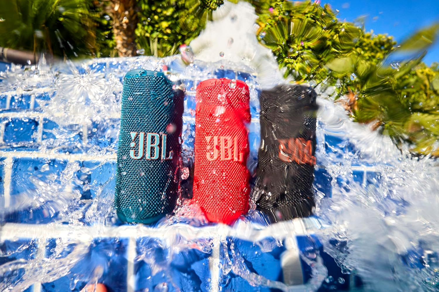 Thumbnail 3 de JBL Grip Kompakter Bluetooth-Lautsprecher – AI Sound Boost, IP68, Lichtfunktionen, 14 Std. Spielzeit, Pink
