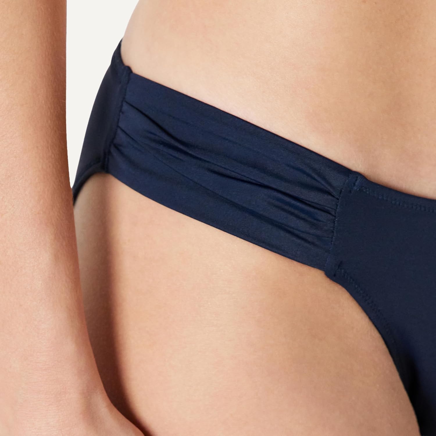 Detalle de Amazon Essentials Women's Side Tab Bikini Swimsuit Bottom