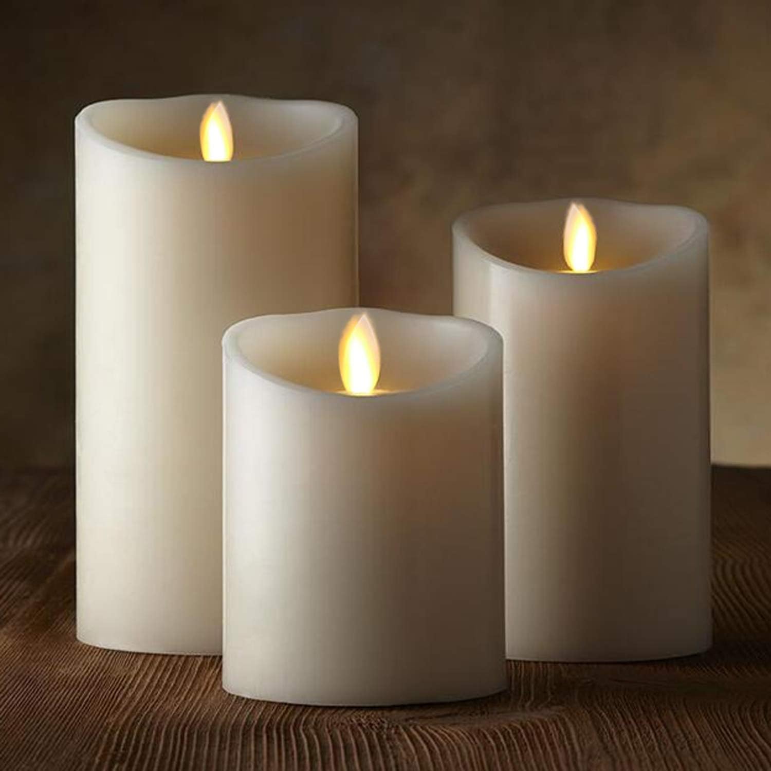 Detalle de Da by 3 Pack Ivory Paraffin Wax Flameless Candles with Moving Wick and Remote