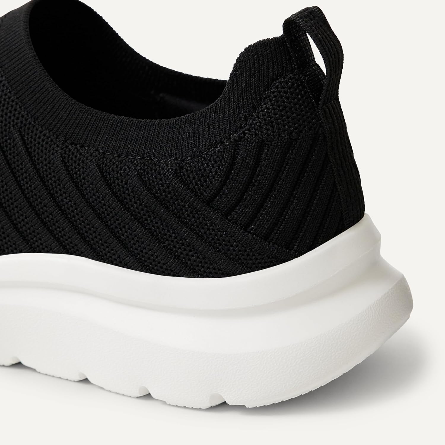 Detalle 2 de Amazon Essentials Herren-Wanderschuhe zum Reinschlüpfen – bequeme Alltags- und Freizeitbegleiter