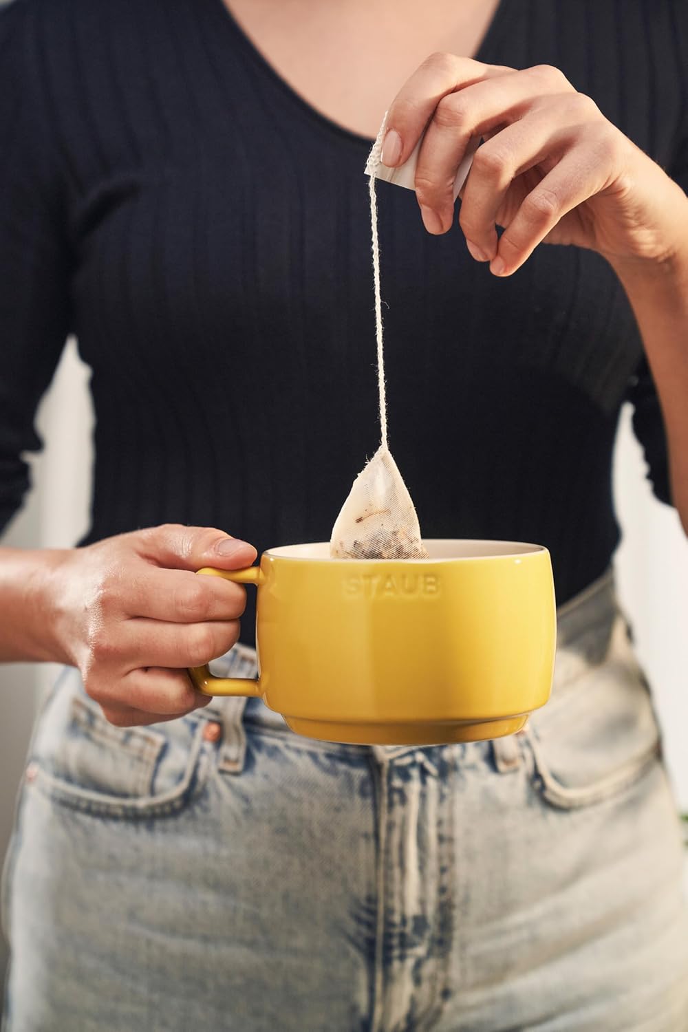 Detalle de ストウブ Ceramic Stacking Mug Z1029-088 スープマグ 500ml シトロン 耐熱陶器