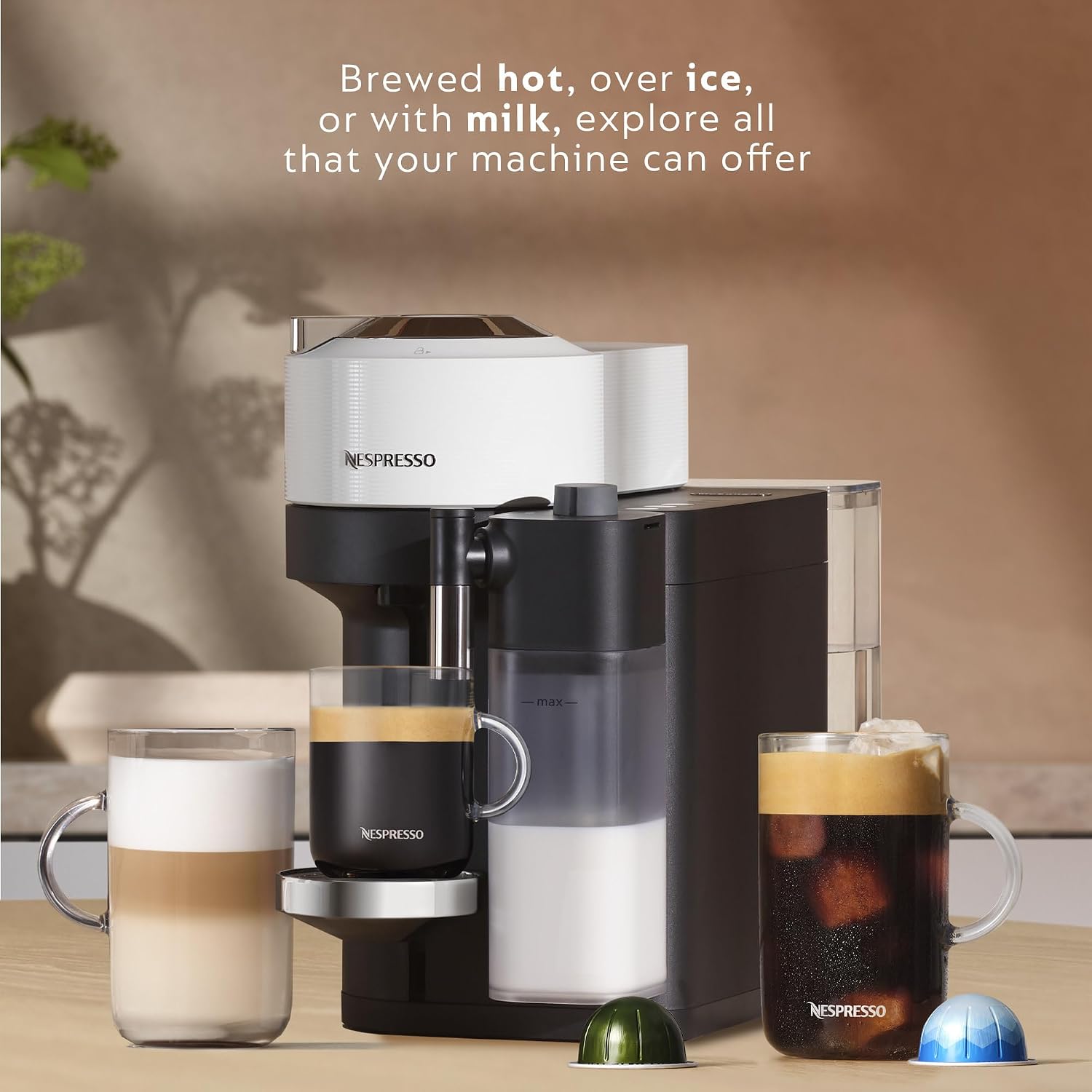 Thumbnail 5 de De'Longhi Nespresso Vertuo Lattissima 19oz Coffee