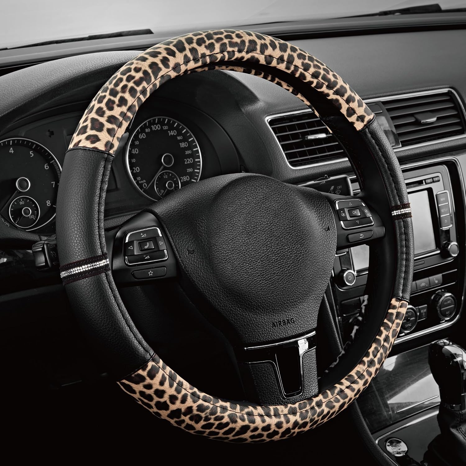 Detalle de Road Comforts Leopard Steering Wheel Cover, Black PVC Leather with Padded Grip