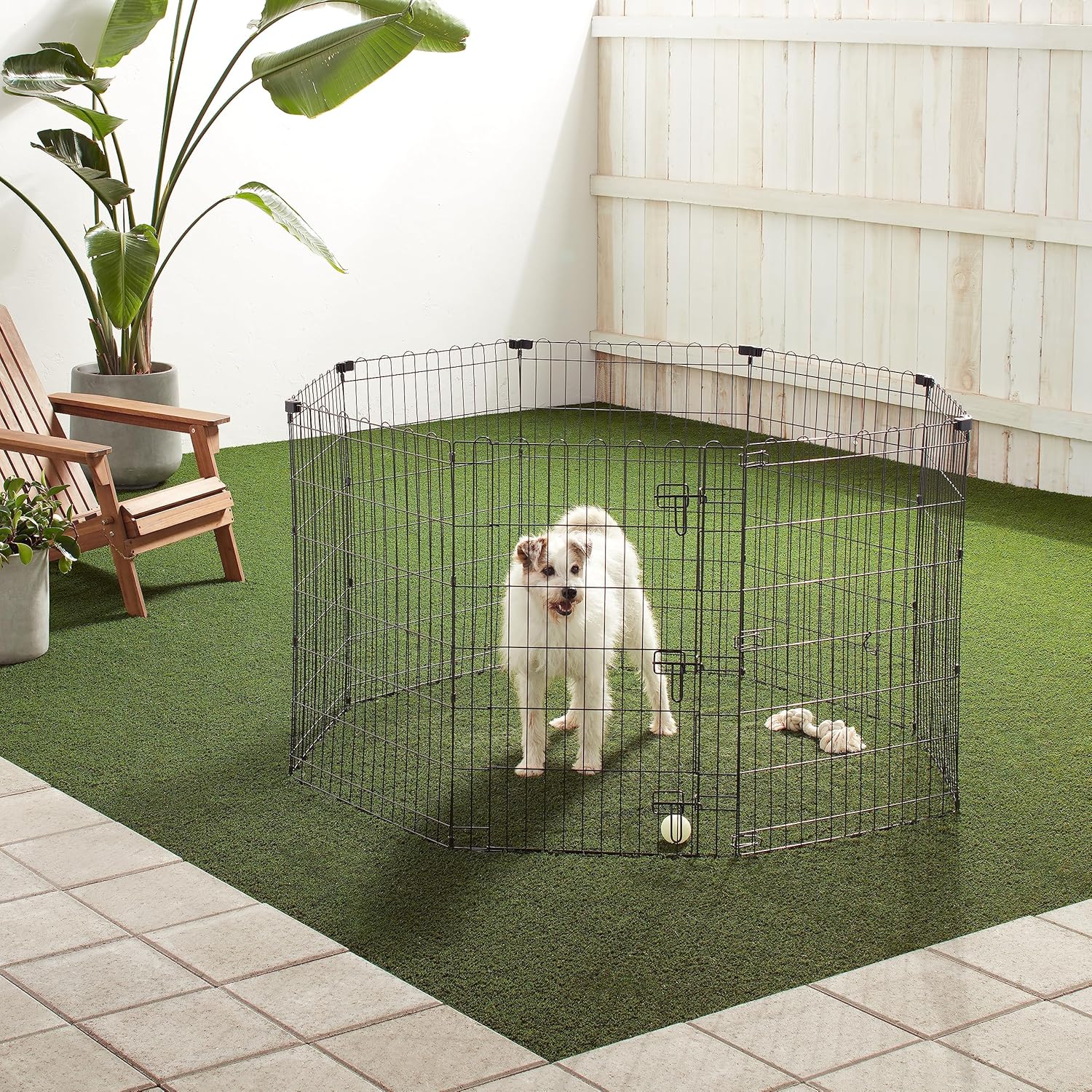 Thumbnail 4 de Amazon Basics Parc de jeu en métal pliable pour chiens et animaux – 8 panneaux, porte, 91 cm – Noir (Octogonal)