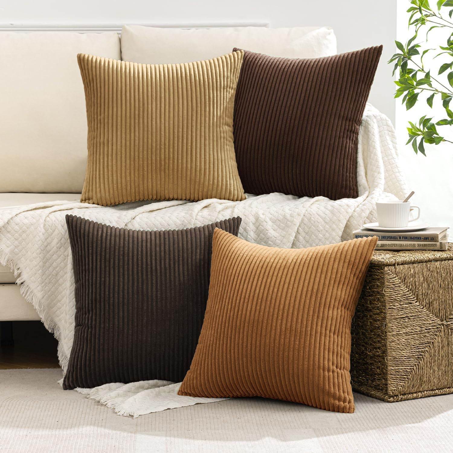 Thumbnail 4 de MIULEE 18x18-Inch Camel Brown Corduroy Throw Pillow Covers, Set of 4