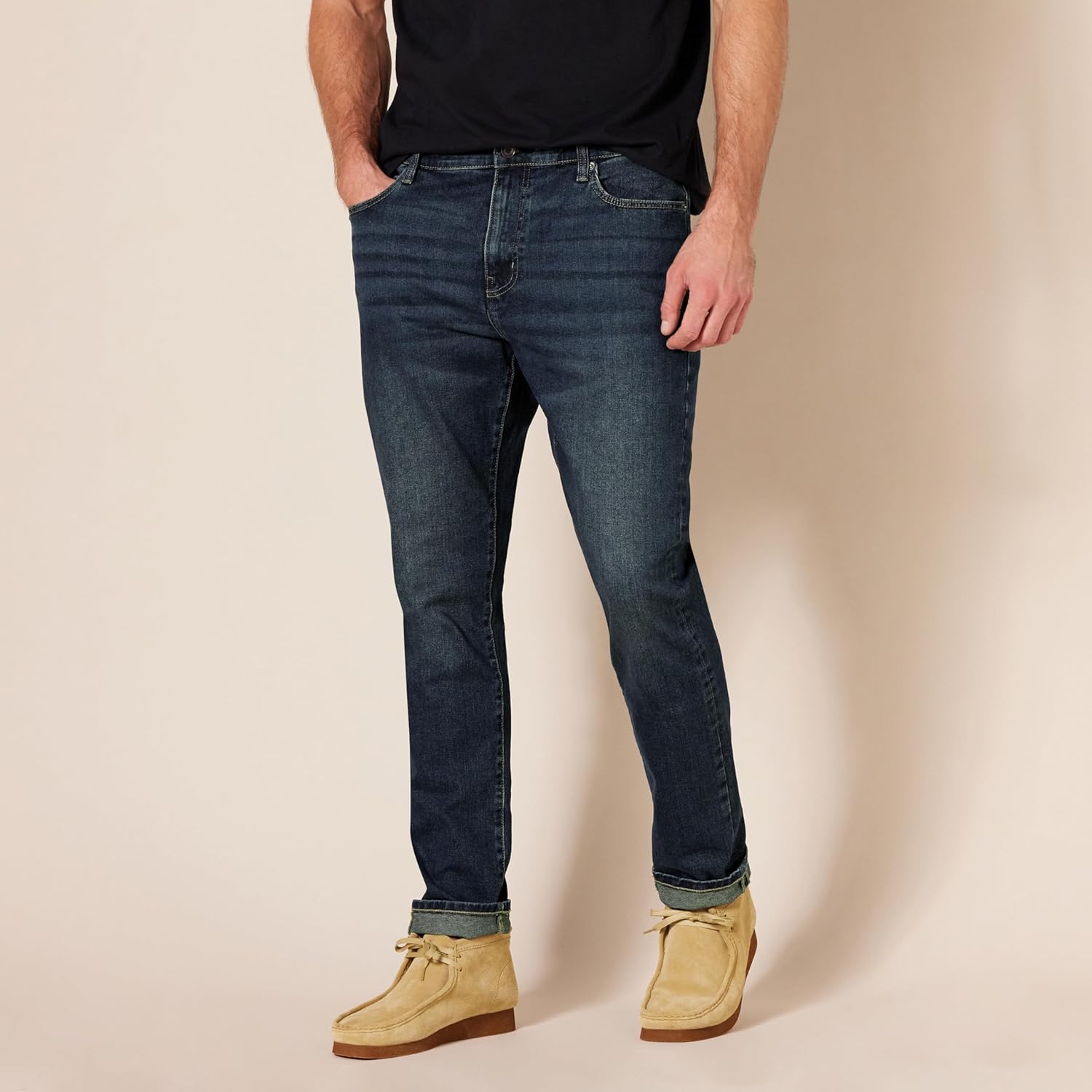Thumbnail 4 de Amazon Essentials Herren Stretchjeans in Skinny-Passform – Auslauffarben