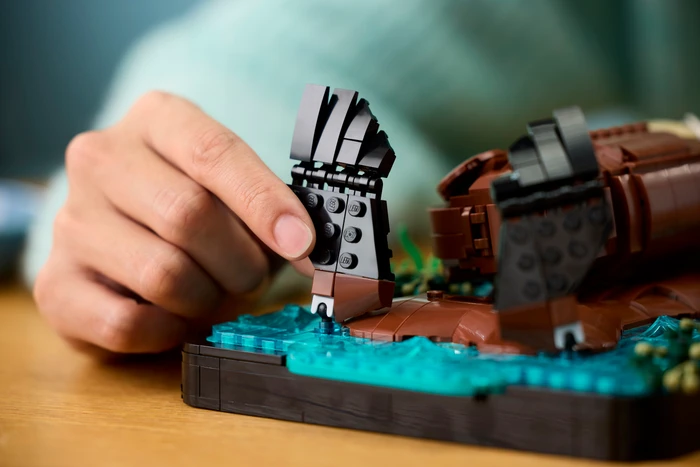Thumbnail 6 de LEGO Ideas Treibende Otter 21366 – ein beruhigendes Bauprojekt für Sammler und Dekoration