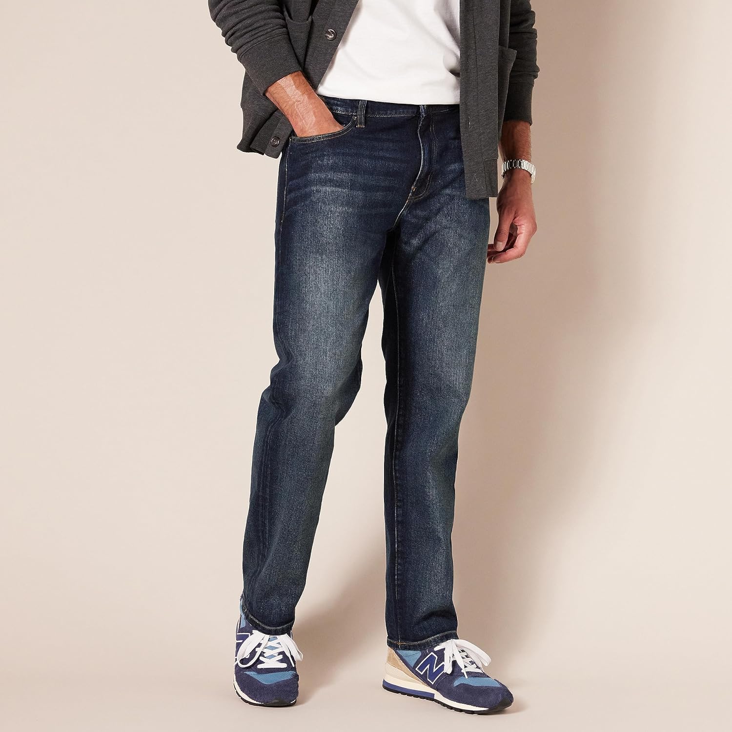 Thumbnail 2 de Amazon Essentials Herren Stretchjeans, Gerade Geschnitten – Auslauffarben