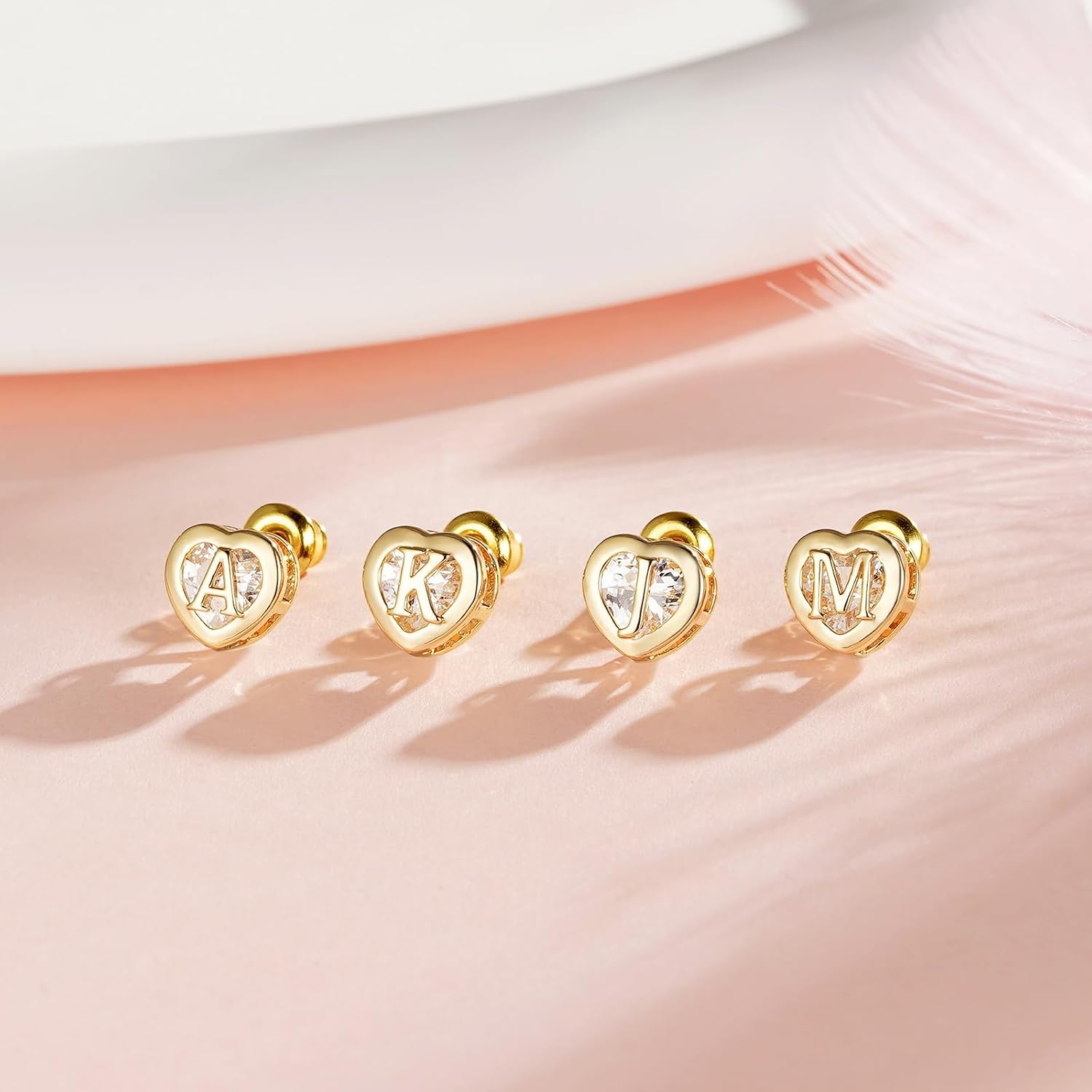Thumbnail 4 de Heart Initial Stud Earrings CZ 14K Gold