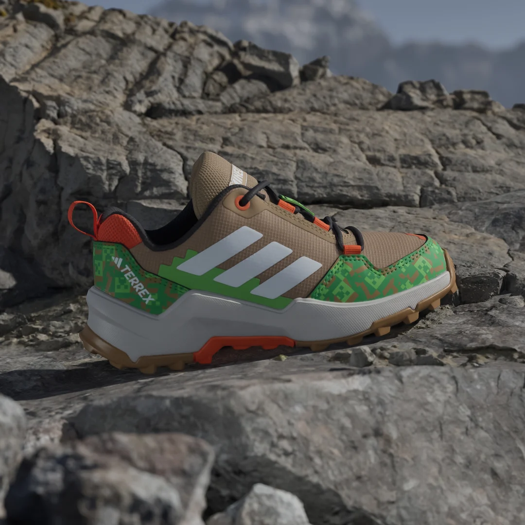 Thumbnail 1 de Zapatilla de senderismo Adidas Minecraft Terrex AX4R – Marrón