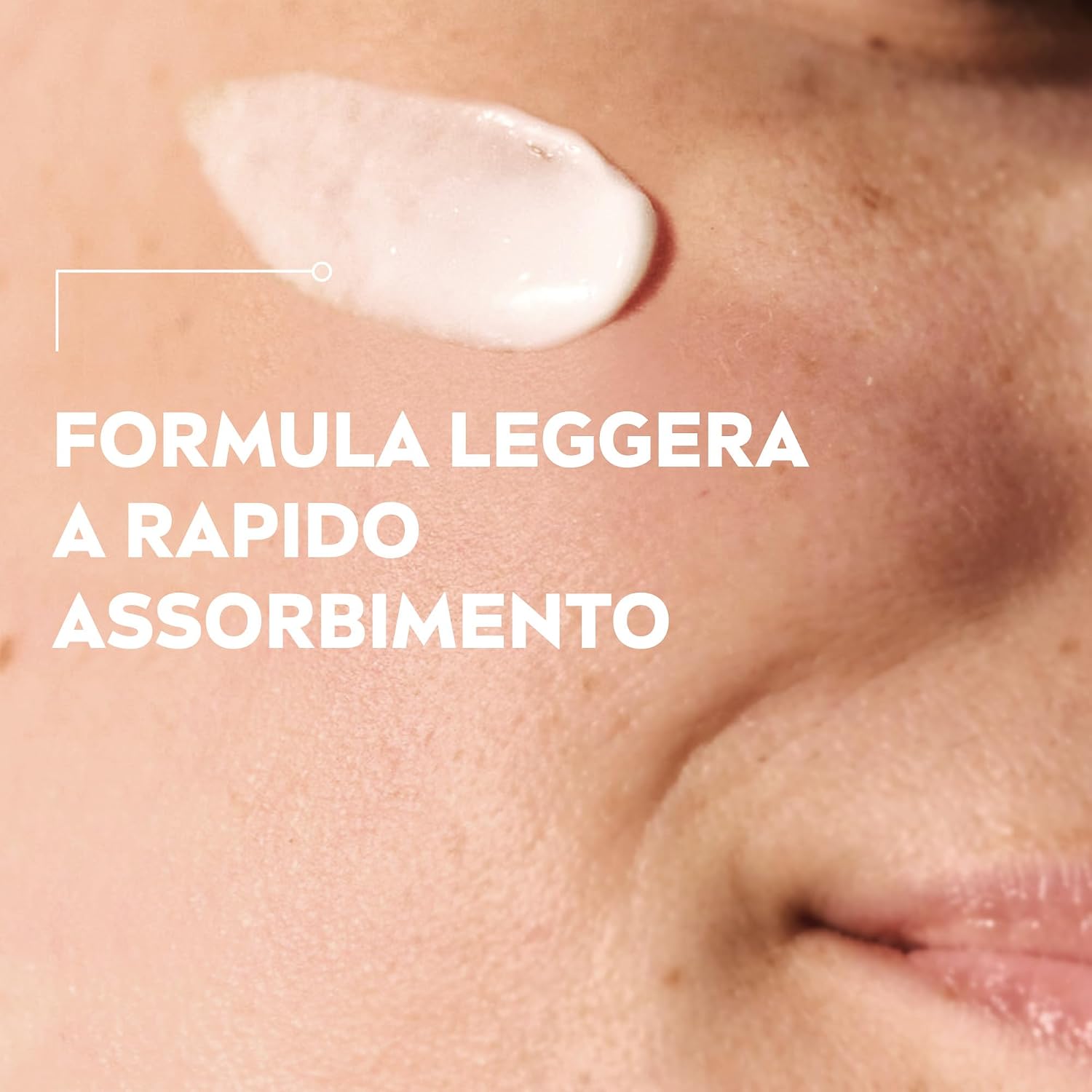 Detalle de NIVEA Luminous630 Skin Solution Kit skincare viso: siero anti-macchie, fluido UV SPF 50 e crema notte rigenerante