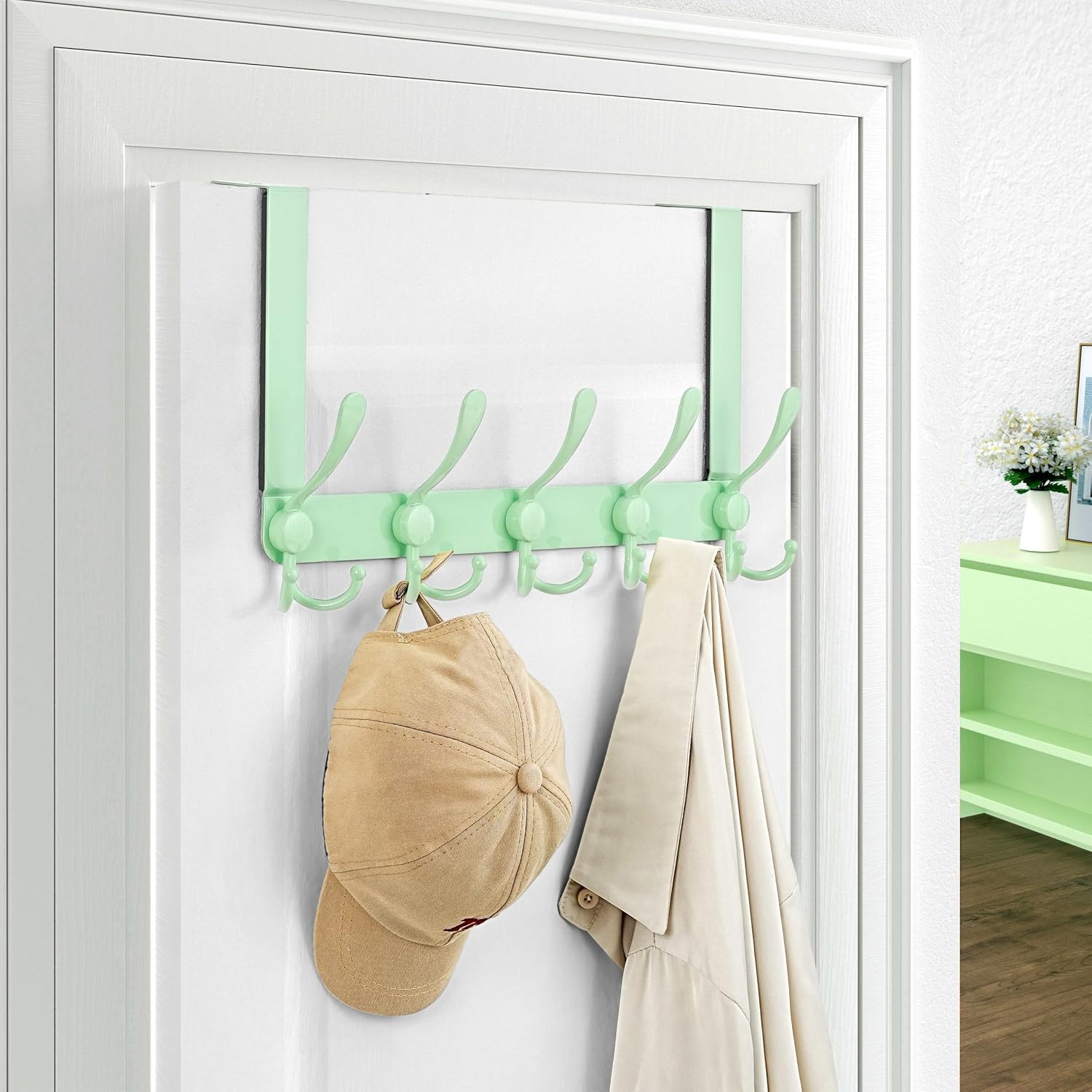 Detalle 2 de Dseap Over-the-Door Hook Rack, 5 Tri-Hooks
