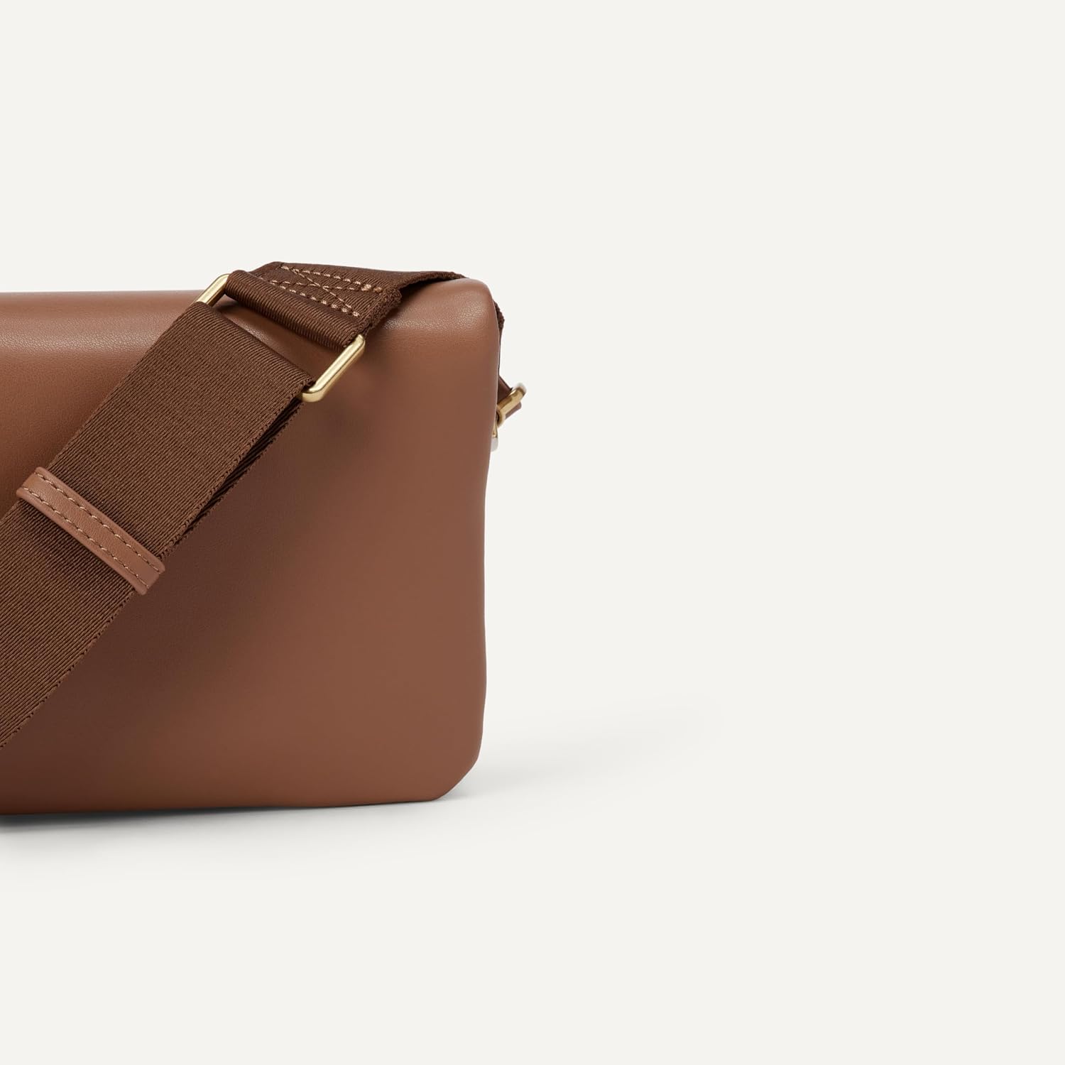 Thumbnail 1 de Amazon Essentials Women's Lightweight Clutch Crossbody Bag