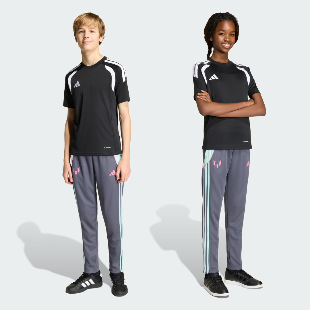 Detalle de Pantalón de entrenamiento Messi de Adidas – Gris