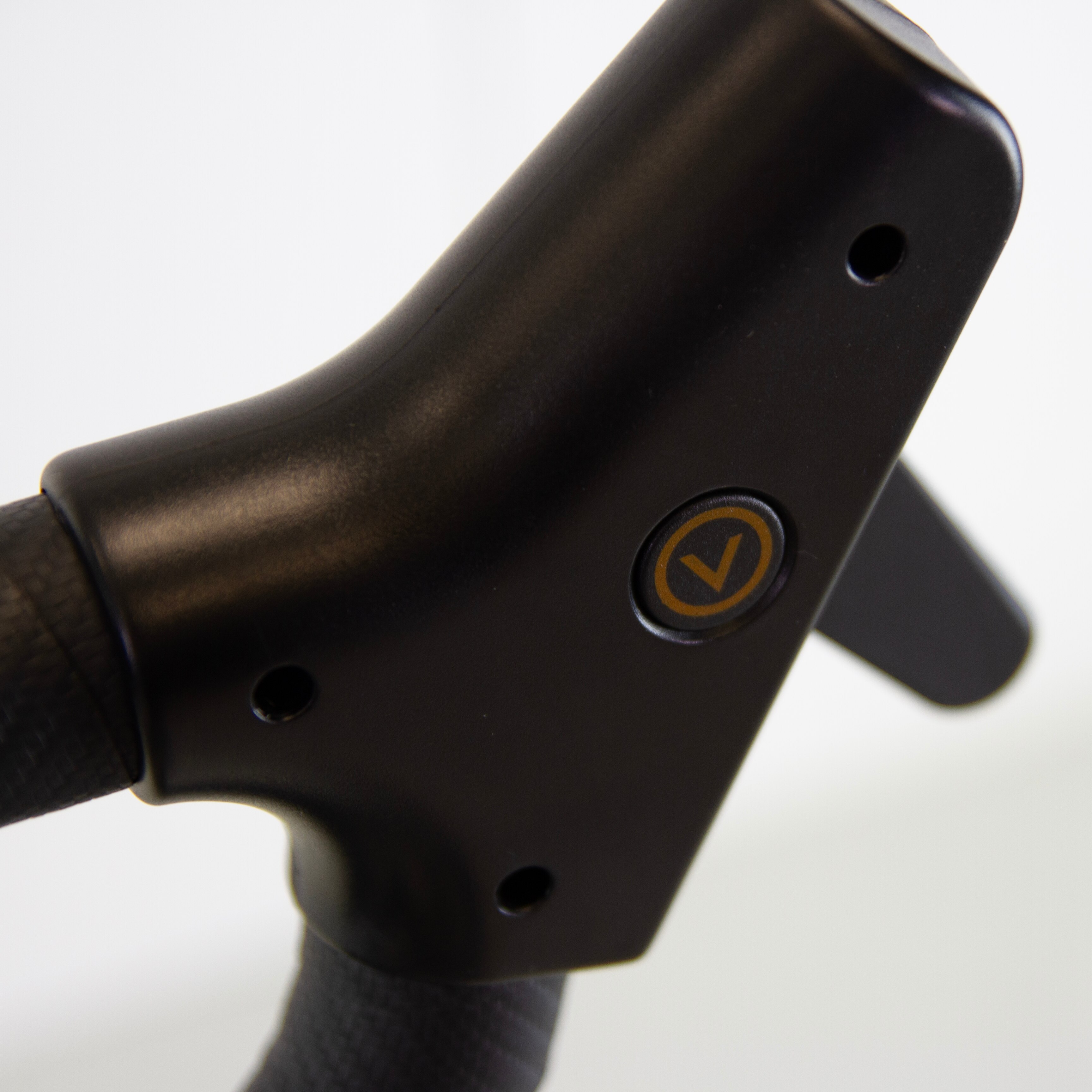 Thumbnail 5 de BH Fitness H9117 Lyon Climber 🚴‍♂️ Bicicleta Indoor con Envío Gratis