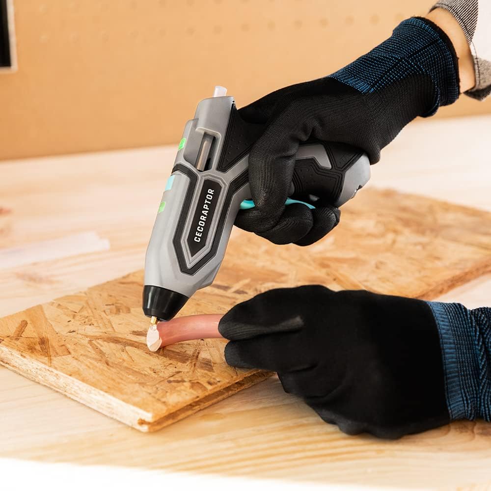 Detalle de Cecotec Pistola per Colla a Caldo Senza Fili CecoRaptor Perfect Fix – 3,7 V, 1500 mAh