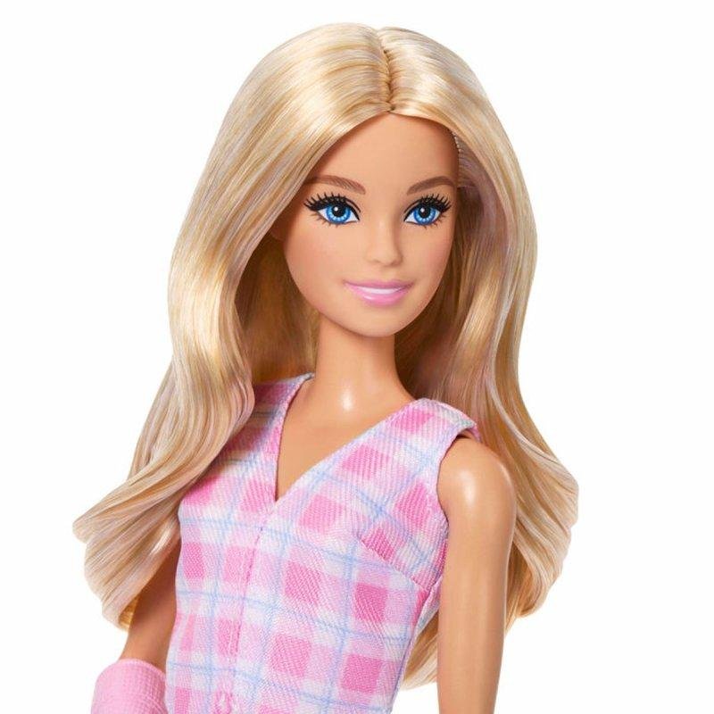 Detalle de Barbie Fashionistas JJN56: Muñeca con brazo ortopédico y conjunto de cuadros
