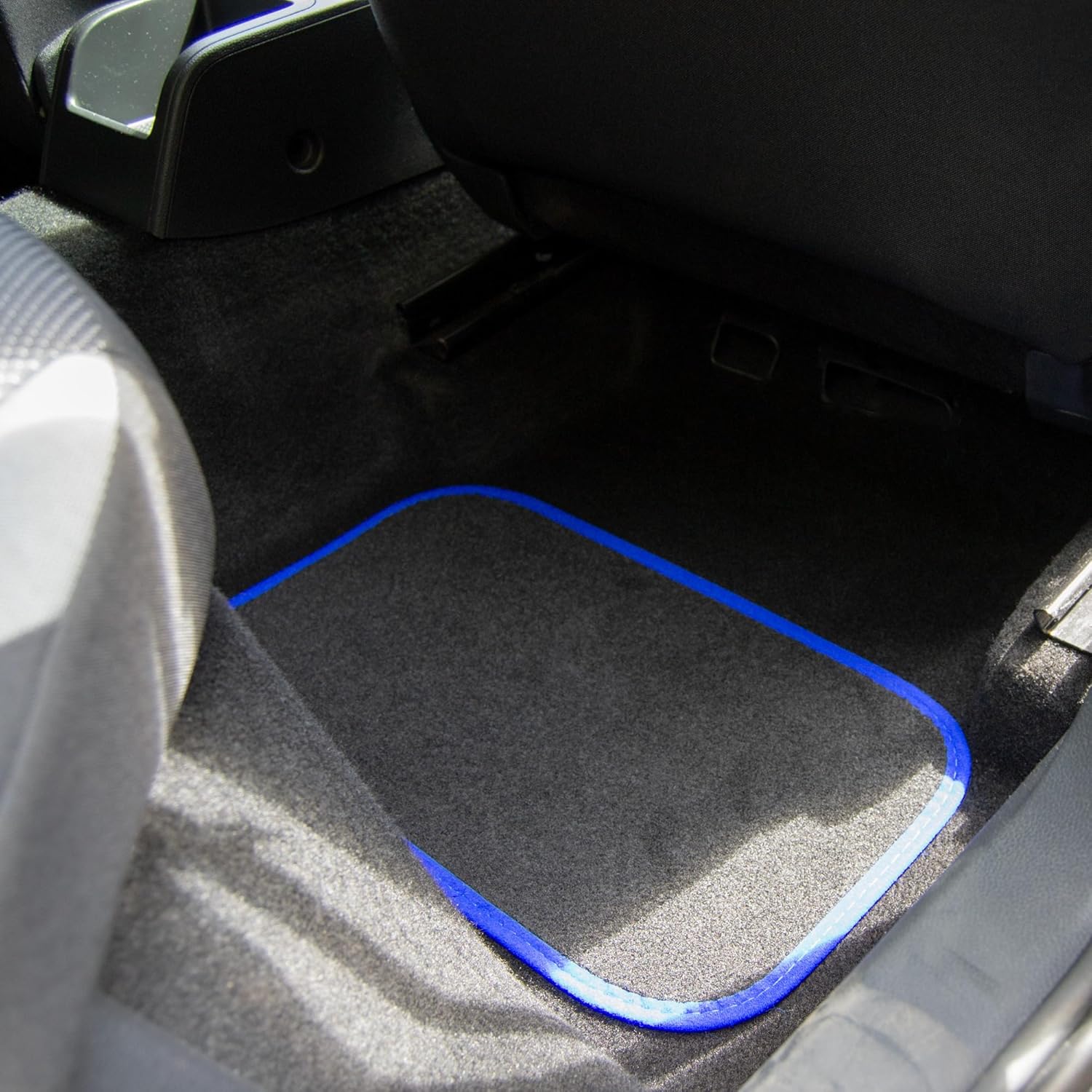 Thumbnail 3 de Sakura SS5305 Universal Car Mat Set, Blue