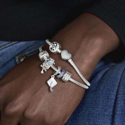 Detalle 1 de Colgante Birrete de Graduación Pandora 791892 – Plata, talla única para mujer