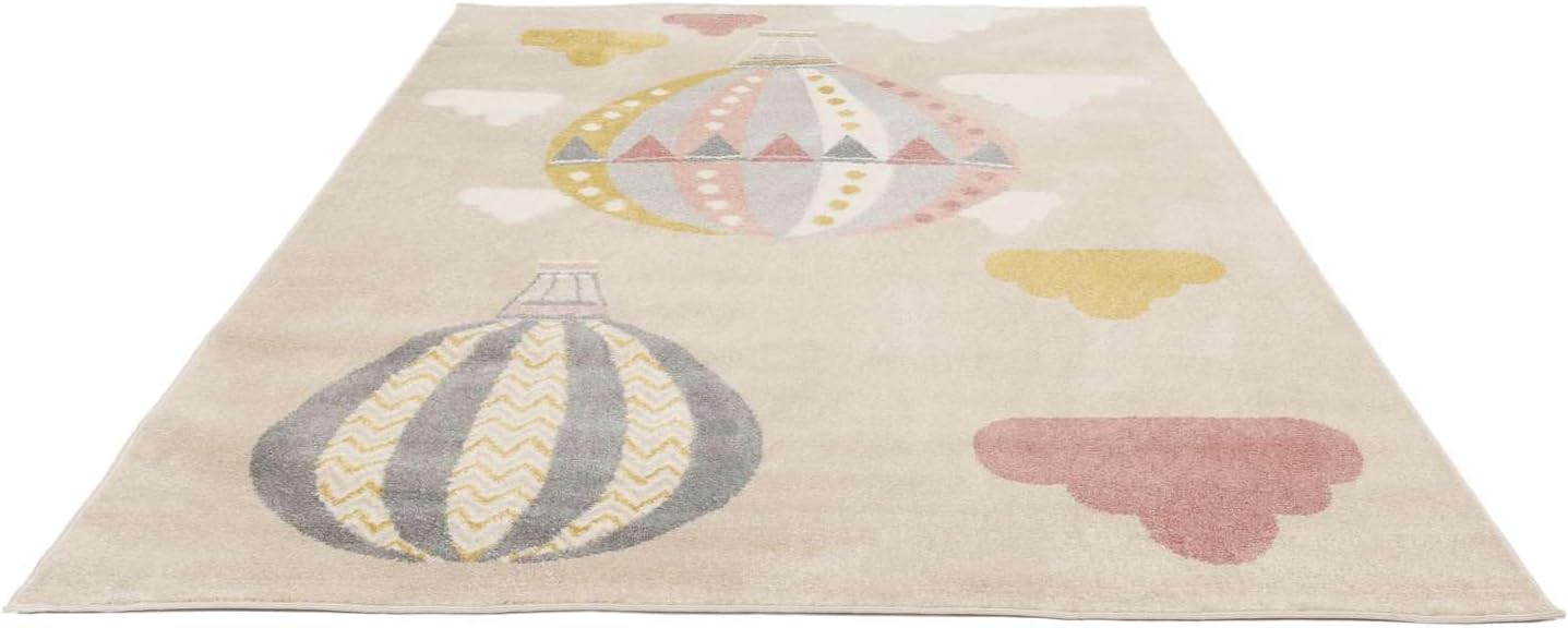 Detalle de RugVista Balloon Ride kids’ rug, 160 x 230 cm, beige and pink