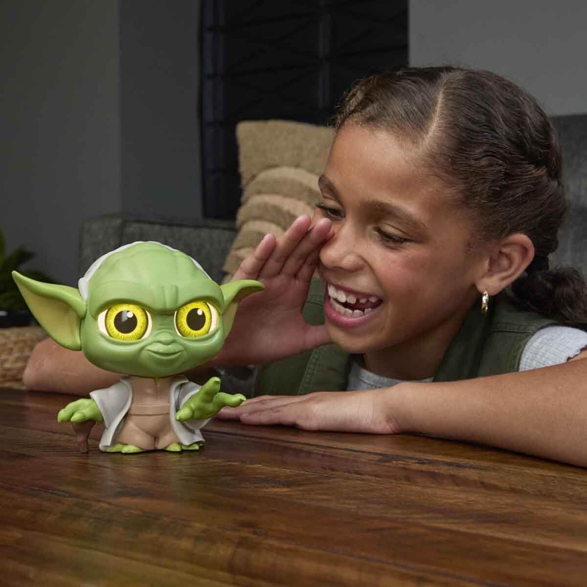 Detalle de Star Wars Wahrsager Yoda, Spielzeug – Zukunfts-Orakel mit leuchtenden Augen